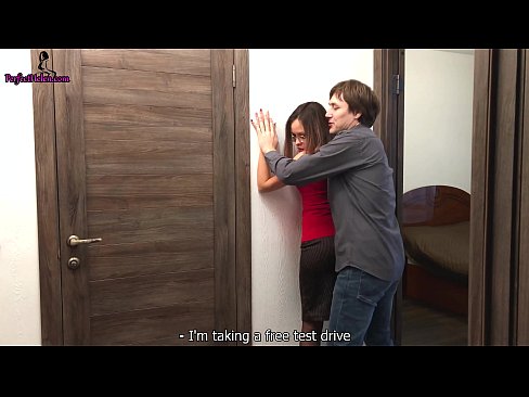 ❤️ सेक्सी रियाल्टार कामुक रूप से उसकी बिल्ली को झटका देता है और उसके अपार्टमेंट को बेचते समय fucks - क्रेम्पाई ️❌ गुणवत्ता अश्लील हम पर% hi.porn-evooli.ru% ️